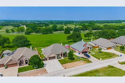 2826 Willow Ridge Circle, Granbury, TX 76049 - Photo 38