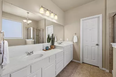 8492 Liverpool Lane, Frisco, TX 75036 - Photo 12