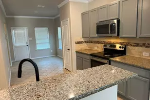 608 Pawnee St, Aubrey, TX 76227 - Photo 8