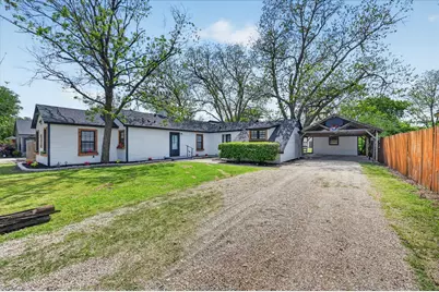 614 Bellevue Drive, Cleburne, TX 76033 - Photo 2