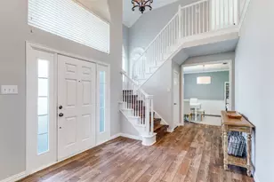 1421 Santa Fe Trail, Carrollton, TX 75007 - Photo 2