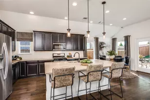 1040 Clayton St, Aubrey, TX 76227 - Photo 8