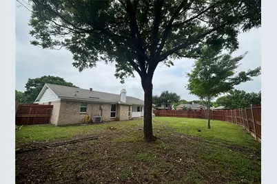 1153 Tracy Lane, Lancaster, TX 75134 - Photo 10