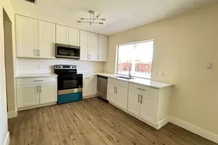 1153 Tracy Ln, Lancaster, TX 75134 - Photo 2