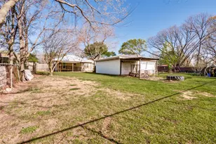 107 W Adkins St, Seagoville, TX 75159 - Photo 22