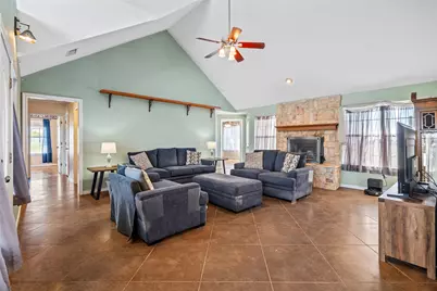 11431 Chisum Road, Sanger, TX 76266 - Photo 8