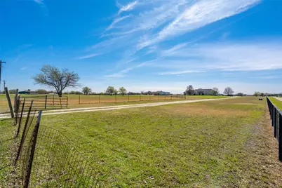 11431 Chisum Road, Sanger, TX 76266 - Photo 6