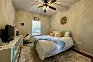 2227 S 3rd St, Waco, TX 76706 - Photo 8