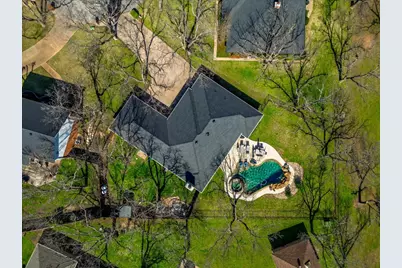 6105 Bontura Court, Granbury, TX 76049 - Photo 4