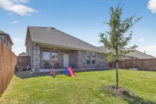8125 Danny Scarth Ln, Fort Worth, TX 76120 - Photo 36