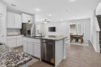 8125 Danny Scarth Lane, Fort Worth, TX 76120 - Photo 6