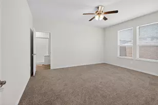 8125 Danny Scarth Ln, Fort Worth, TX 76120 - Photo 18