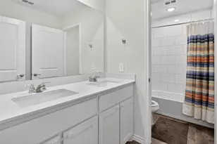 8125 Danny Scarth Ln, Fort Worth, TX 76120 - Photo 32