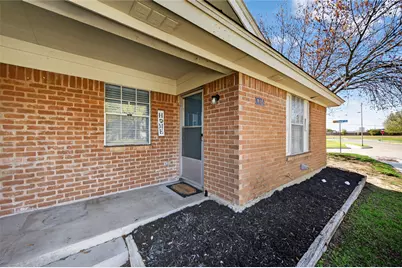 1034 Tennessee Trail, Arlington, TX 76017 - Photo 2