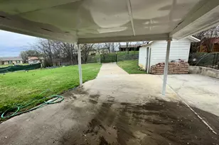 755 Botany Bay Dr, Dallas, TX 75211 - Photo 12