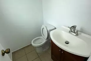 755 Botany Bay Dr, Dallas, TX 75211 - Photo 2