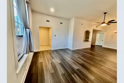 1910 N Carroll Avenue, Dallas, TX 75204 - Photo 4