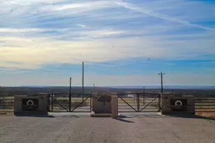 1070 Paradise Oak, Graford, TX 76449 - Photo 18