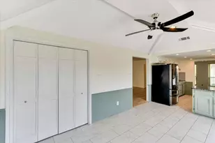 204 Willowcrest Dr, Garland, TX 75040 - Photo 18