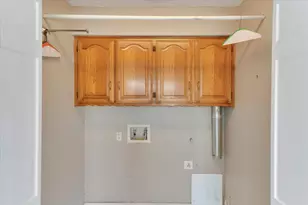 204 Willowcrest Dr, Garland, TX 75040 - Photo 32