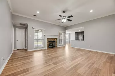 604 Cedar Drive, Pilot Point, TX 76258 - Photo 6