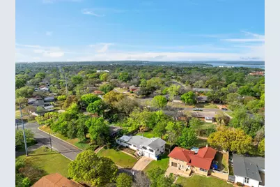 2216 Hermanson Drive, Waco, TX 76710 - Photo 36