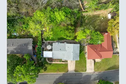 2216 Hermanson Drive, Waco, TX 76710 - Photo 38