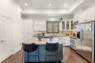 3210 Carlisle St, Dallas, TX 75204 - Photo 4