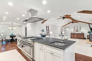 4558 Shady Hill Dr, Dallas, TX 75229 - Photo 8