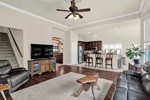 204 Waterfront Dr, McKinney, TX 75071 - Photo 16