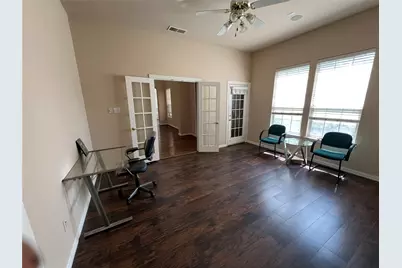 1803 E Branch Hollow Drive, Carrollton, TX 75007 - Photo 6