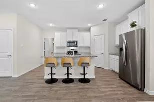 8125 Danny Scarth Ln, Fort Worth, TX 76120 - Photo 10