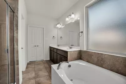 409 Oakbluff Drive, Denton, TX 76210 - Photo 30