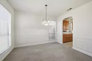 2831 Atrium Dr, Grand Prairie, TX 75052 - Photo 8