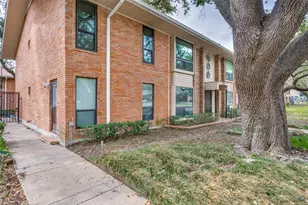 10029 Regal Park Ln, Dallas, TX 75230 - Photo 2