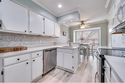 10029 Regal Park Lane #212, Dallas, TX 75230 - Photo 12