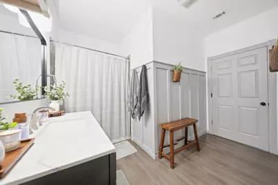 2300 Gurley Avenue, Waco, TX 76706 - Photo 16