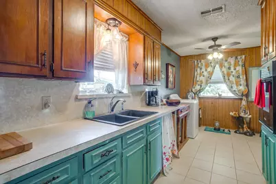 1145 Porter Court, Granbury, TX 76048 - Photo 10