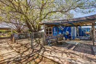 1145 Porter Ct, Granbury, TX 76048 - Photo 30