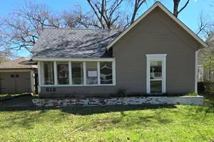 612 N Adelaide St, Terrell, TX 75160 - Photo 1