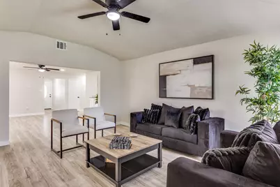5624 Cando Drive, Fort Worth, TX 76134 - Photo 2