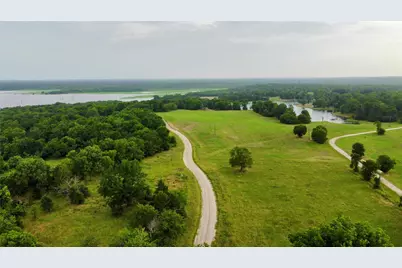 2085 S Oaks Lane, Lone Oak, TX 75453 - Photo 30