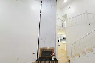 205 McCarley Pl, McKinney, TX 75071 - Photo 4