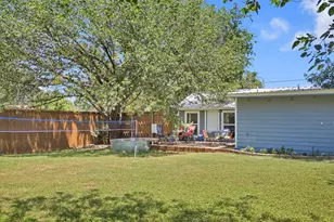 528 Pierce St, Denton, TX 76201 - Photo 26