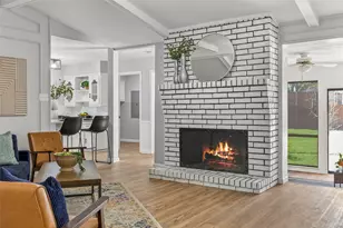 9320 Whitehurst Dr, Dallas, TX 75243 - Photo 8