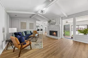 9320 Whitehurst Dr, Dallas, TX 75243 - Photo 6