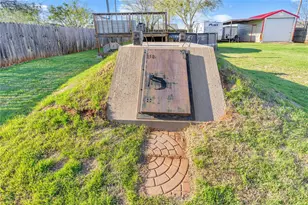 803 Green St, Rio Vista, TX 76093 - Photo 24