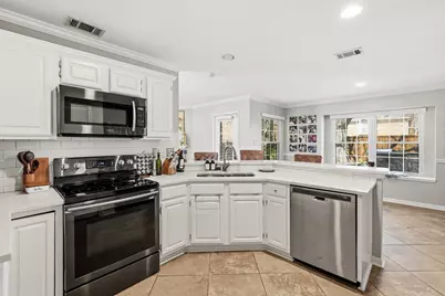 1913 Maplewood Trail, Colleyville, TX 76034 - Photo 16