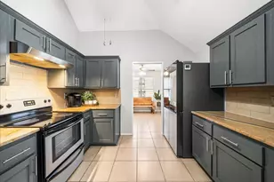 723 Keessee Dr, Cedar Hill, TX 75104 - Photo 12