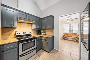 723 Keessee Dr, Cedar Hill, TX 75104 - Photo 14